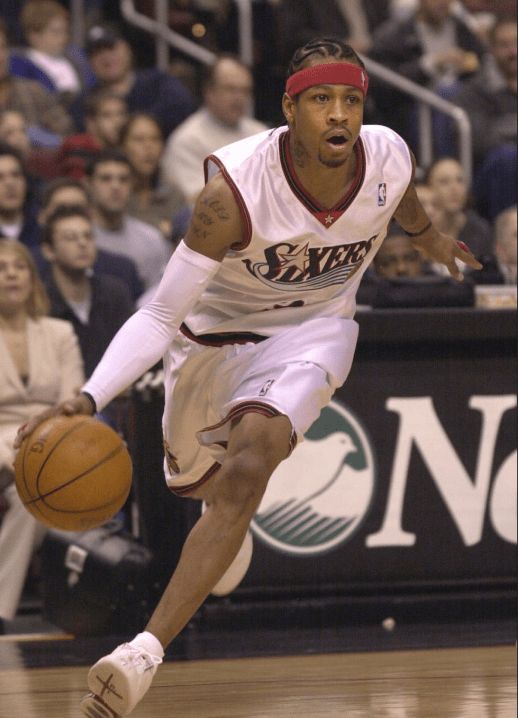 海纳：过去的几个赛季里，我们遇到这样的情况就放弃了（海纳：此前几个赛季一遇到这种情况我们就选择放弃）