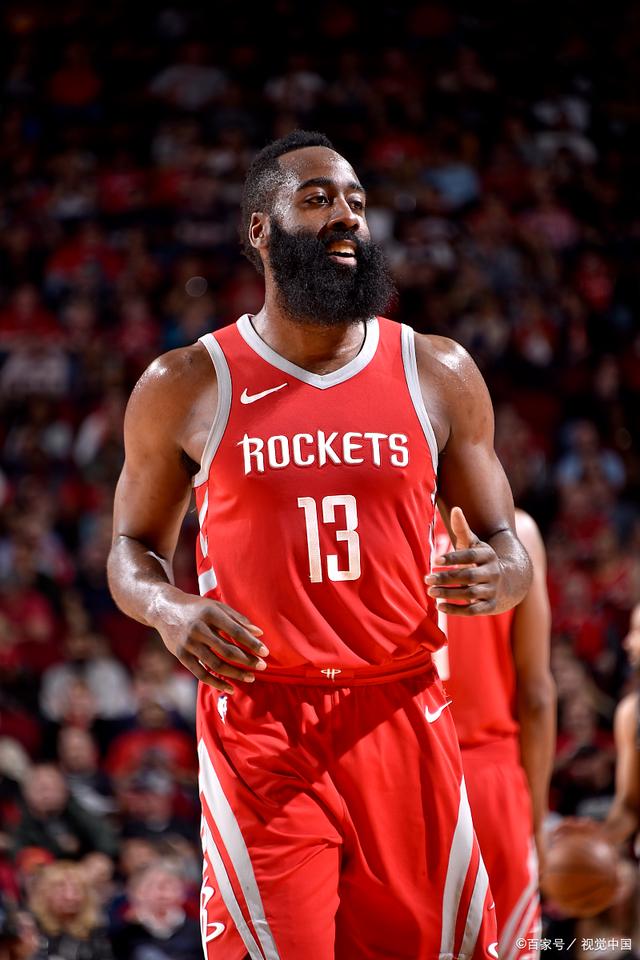 拒绝做网红球队！曼联4-1狼队连升6名至第6 积分追平欧冠区（不当流量队！曼联4-1狼队连跳6位至第6，积分追平欧冠线）