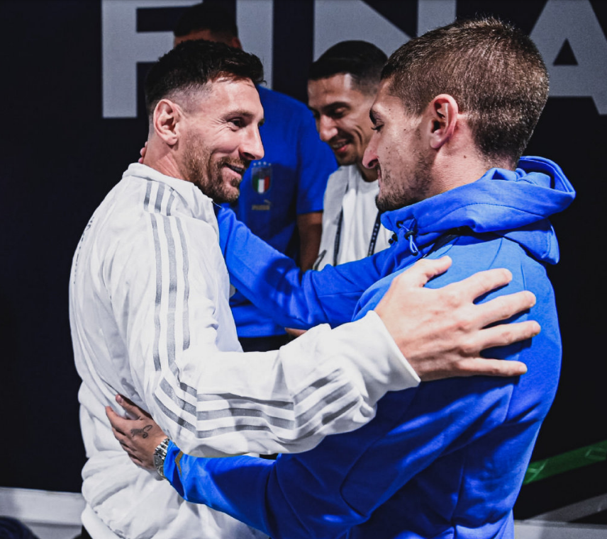 半场战报：罗马0-1那不勒斯，内雷斯反击单刀破门（半场速报：那不勒斯1-0领先罗马，内雷斯反击单刀破门）