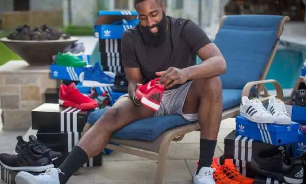 老鹰VS奇才前瞻：老鹰盼终结连败，奇才场均失分联盟最多（老鹰战奇才前瞻：力拼止连败，奇才场均失分联盟最高）