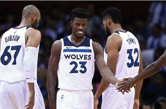 圣保利vs海登海姆：杰克逊-欧文、藤田让瑠奇马首发，阿尔扬-伊布拉希莫维奇、派林格出战（海登海姆战圣保利：杰克逊-欧文、藤田让瑠先发，阿尔扬-伊布拉希莫维奇、派林格披挂上阵）