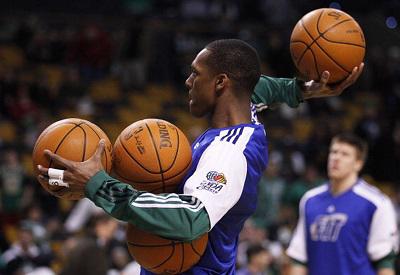 传闻：阿森纳球探继续考察巴奥亚本轮表现，他表现平平（据悉阿森纳球探再度现场观察巴奥亚，本轮发挥一般）