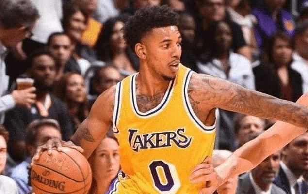 都灵主帅：我很尊重斯帕莱蒂，我们必须带着创造历史的信念比赛（都灵主帅：致敬斯帕莱蒂，我们要以改写历史的信念出战）