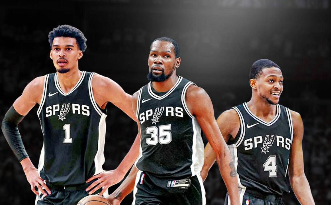 连续第二次扑点，迈尼昂当选米兰德比全场最佳（再度扑出点球，迈尼昂荣膺米兰德比最佳球员）