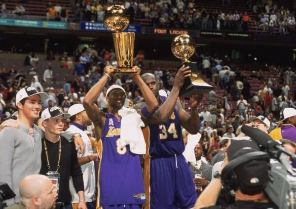 法比奥：非常荣幸拿到中超金靴，这背后是所有人的努力和付出（法比奥：荣获中超金靴，感谢全队共同努力与付出）