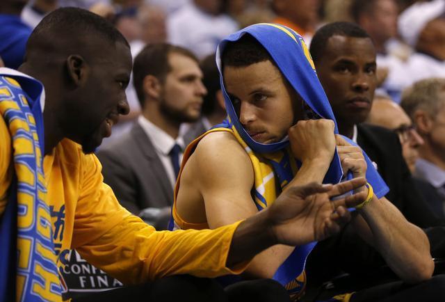 尤尔曼德：瓜帅是最伟大教练之一，为足球的发展做出巨大贡献（尤尔曼德：瓜迪奥拉跻身最伟大教练之列，对足球进步影响深远）