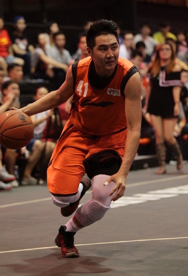 11中10砍28分！布泽利斯创公牛队史最高效25+表现（11投10中狂砍28分，布泽利斯刷新公牛队史最高效25+表现）