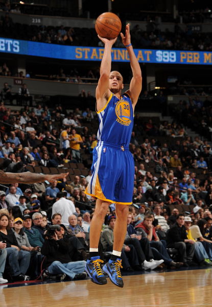 记者：里尔18岁中场布阿迪的团队否认球员与巴黎的转会传闻（记者：里尔18岁中场布阿迪被传转会巴黎，其团队予以否认）